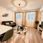 House To Apartmán